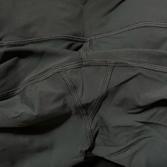 Lululemon fast & free 19” leggings deep coal - Picture 3 of 7